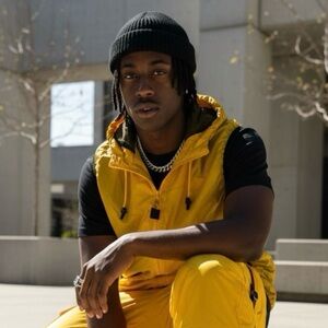 Vintage Tommy Hilfiger Vest Mens Large Yellow Athletic Gear Windbreaker 90s Y2K